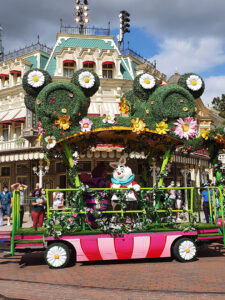 Alice in Wonderland CavelCade