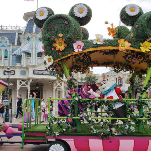 Alice in Wonderland CavelCade