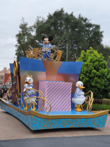 mickeys celebration cavelcade