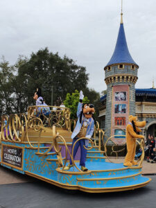 mickeys celebration cavelcade