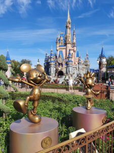 Mickey & Minnie