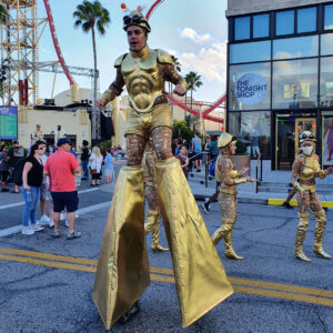 universal-orlando-mardi-gras-parade-characters-6