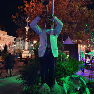 universal-orlando-mardi-gras-theming-4