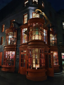 Waesleys Wizard Wheezes at night