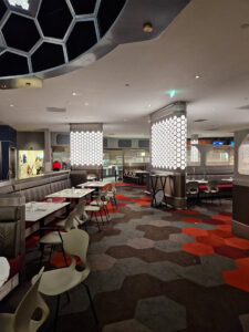 PYM Kitchen - Marvel Avengers Campus Disleyland Parijs