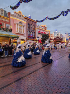 1-disneyland-parijs-kerst-2022-kerstparade-4