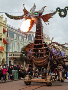 Disney's Stars on Parade in Disneyland Parijs 2022